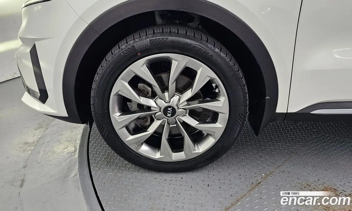 Kia Sorento 2021 2.2 автомат (гидро), фото 5 Kia Sorento 2021 2.2 автомат (гидро), фото 5