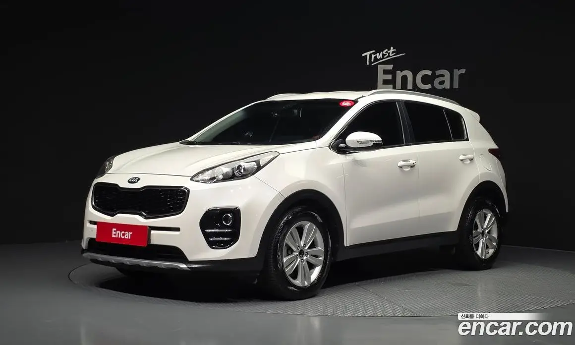 Kia Sportage 2015 2.0 автомат (гидро), фото 1 Kia Sportage 2015 2.0 автомат (гидро), фото 1