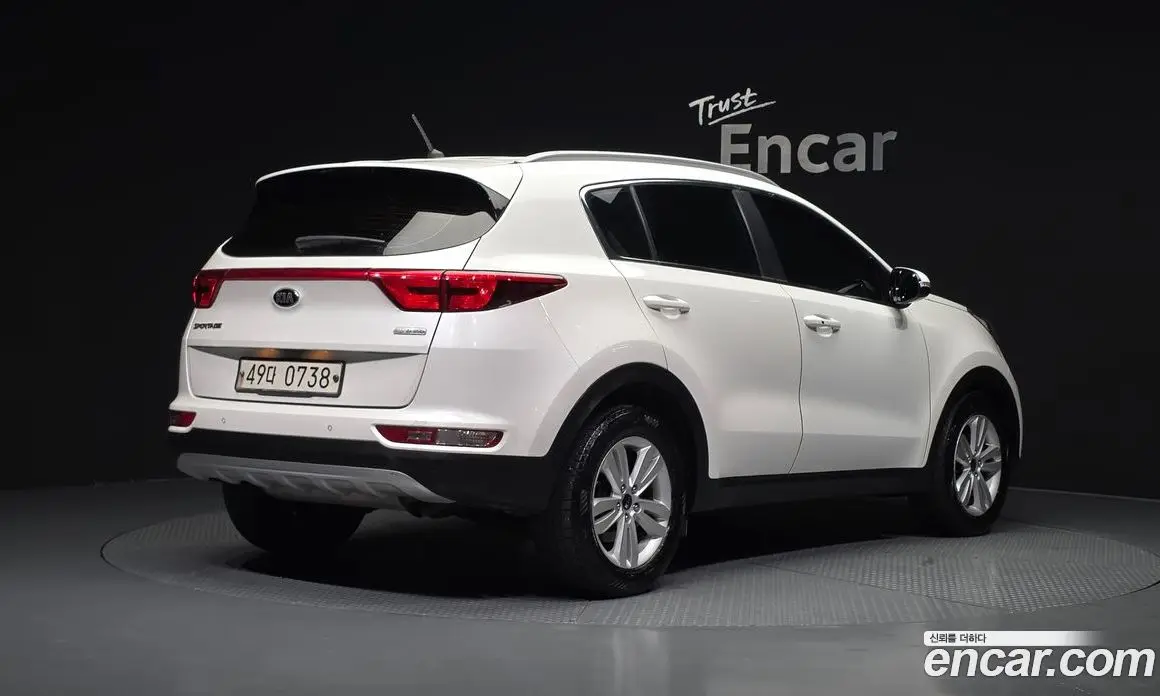 Kia Sportage 2015 2.0 автомат (гидро), фото 2 Kia Sportage 2015 2.0 автомат (гидро), фото 2