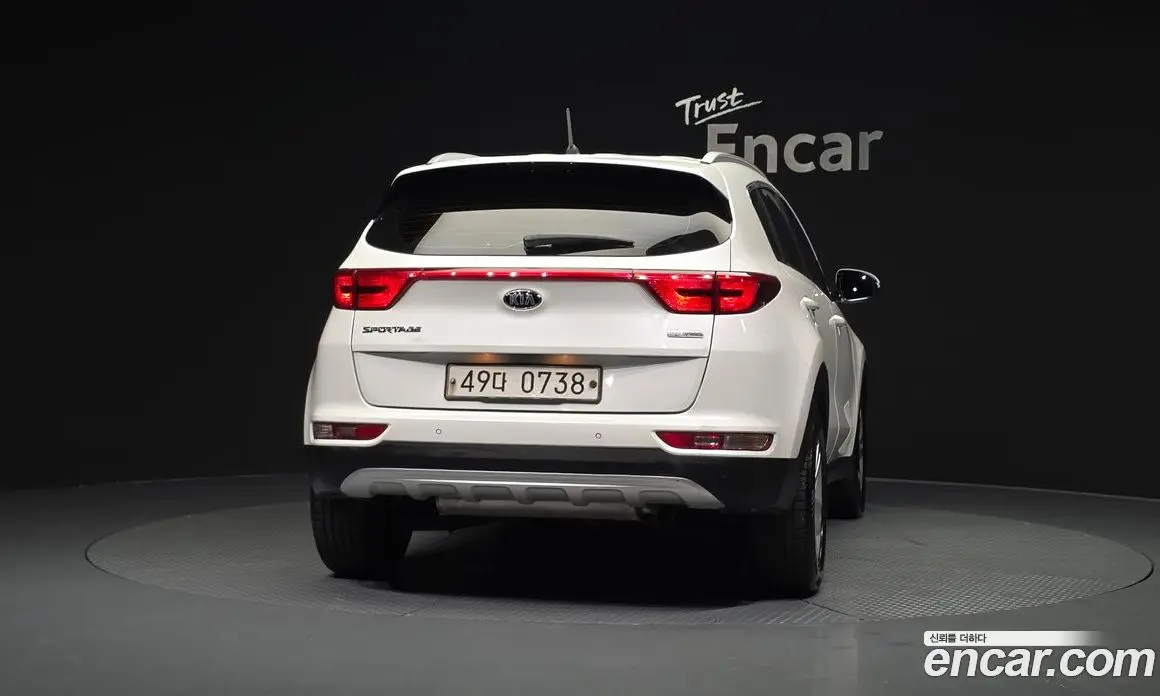 Kia Sportage 2015 2.0 автомат (гидро), фото 4 Kia Sportage 2015 2.0 автомат (гидро), фото 4