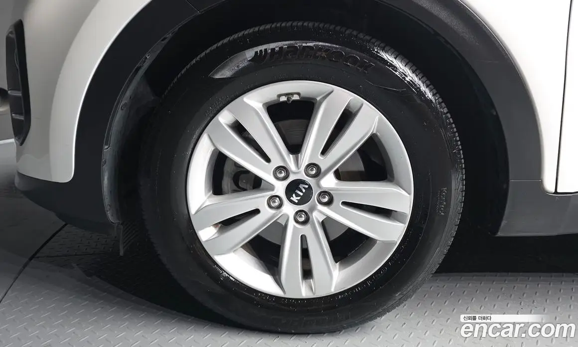 Kia Sportage 2015 2.0 автомат (гидро), фото 5 Kia Sportage 2015 2.0 автомат (гидро), фото 5