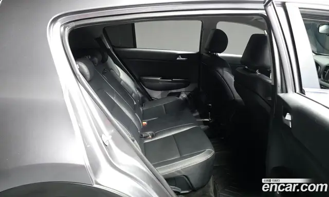 Kia Sportage 2016 2.0 автомат (гидро), миниатюра 12