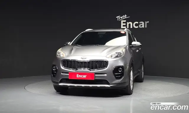 Kia Sportage 2016 2.0 автомат (гидро), миниатюра 3