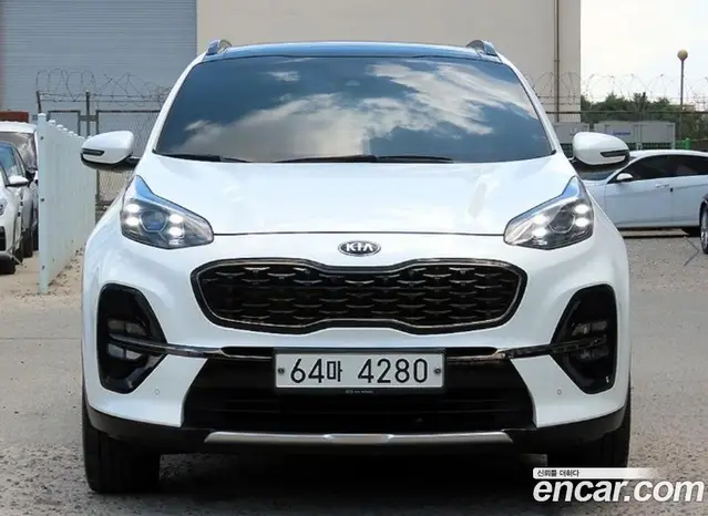 Kia Sportage 2018 2.0 автомат (гидро), миниатюра 2