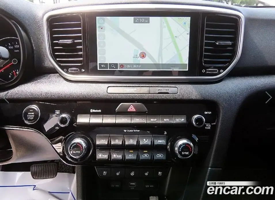 Kia Sportage 2018 2.0 автомат (гидро), фото 12