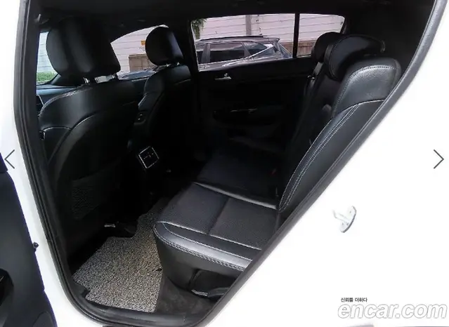 Kia Sportage 2018 2.0 автомат (гидро), миниатюра 6