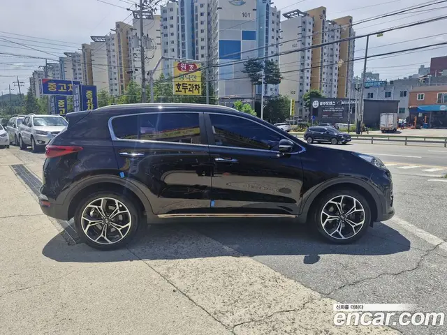 Kia Sportage 2018 2.0 автомат (гидро), миниатюра 4