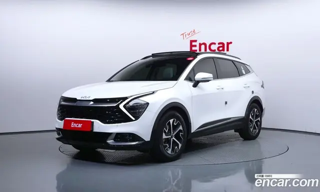 Kia Sportage 2023 1.6 автомат (гидро), миниатюра 1 Kia Sportage 2023 1.6 автомат (гидро), миниатюра 1