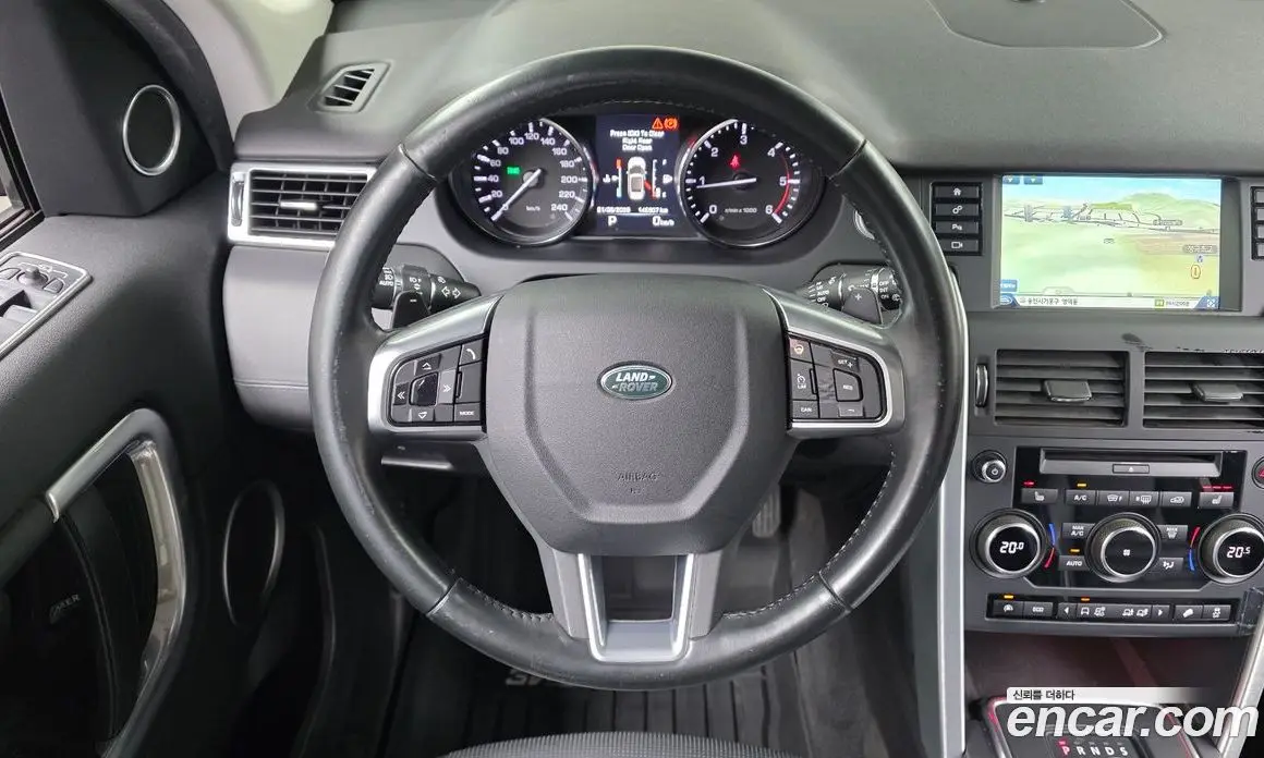 Land Rover Discovery Sport 2016 2.0 автомат (гидро), фото 13