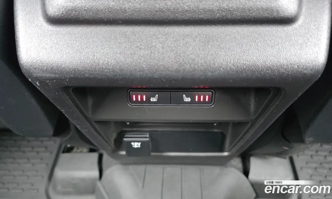 Land Rover Discovery Sport 2016 2.0 автомат (гидро), фото 18