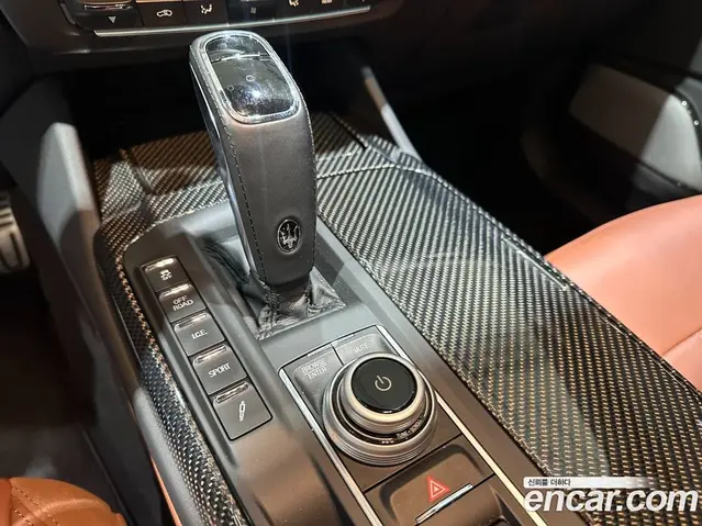 Maserati Levante 2023 3.0 автомат (гидро), миниатюра 9