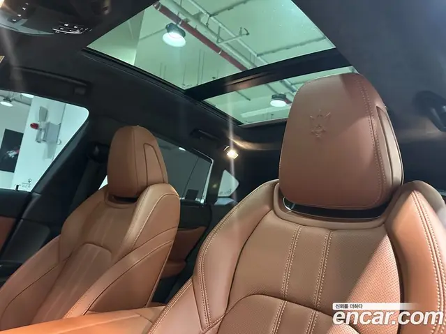 Maserati Levante 2023 3.0 автомат (гидро), миниатюра 10