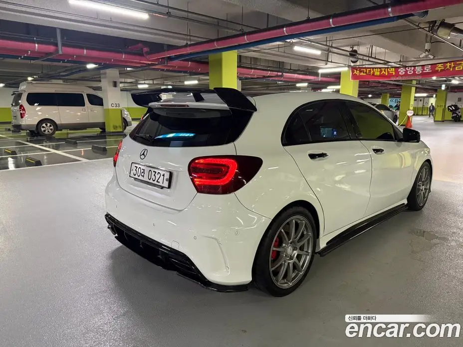 Mercedes-Benz A-Class 2015 2.0 автомат (гидро), фото 4
