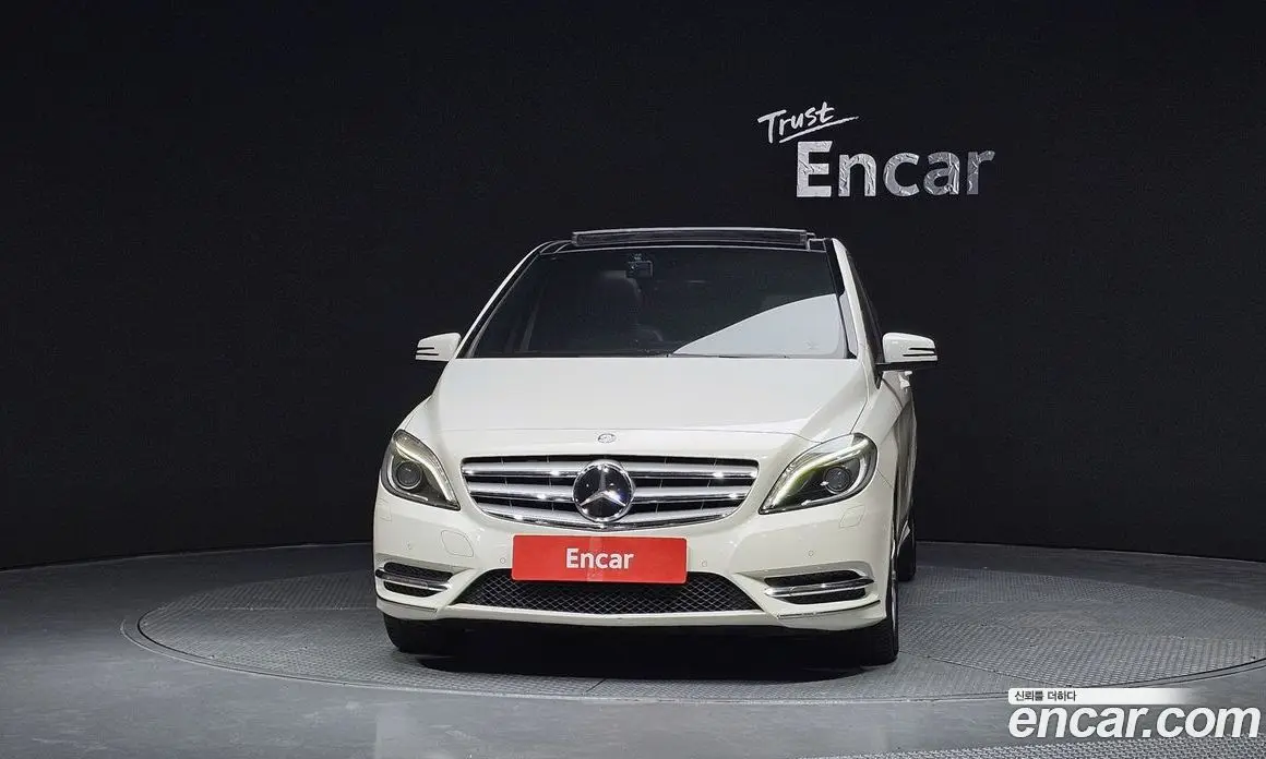 Mercedes-Benz B-Class 2014 1.8 автомат (гидро), фото 3