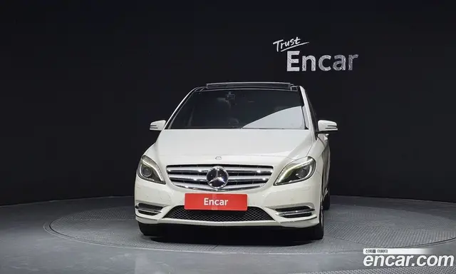 Mercedes-Benz B-Class 2014 1.8 автомат (гидро), миниатюра 3