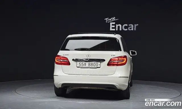Mercedes-Benz B-Class 2014 1.8 автомат (гидро), миниатюра 4