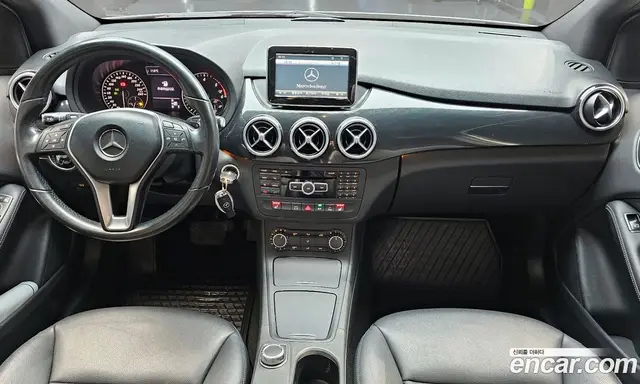 Mercedes-Benz B-Class 2014 1.8 автомат (гидро), миниатюра 7
