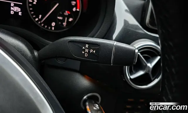 Mercedes-Benz B-Class 2014 1.8 автомат (гидро), миниатюра 9