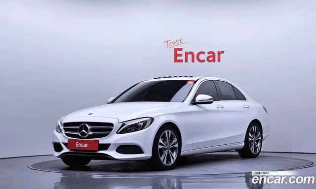 Mercedes-Benz C-Class 2017 2.0 автомат (гидро), миниатюра 1 Mercedes-Benz C-Class 2017 2.0 автомат (гидро), миниатюра 1