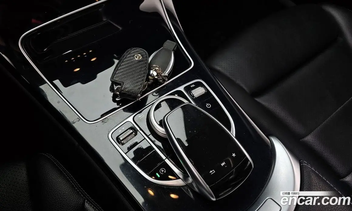 Mercedes-Benz C-Class 2017 2.0 автомат (гидро), фото 16 Mercedes-Benz C-Class 2017 2.0 автомат (гидро), фото 16