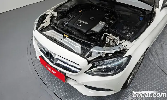 Mercedes-Benz C-Class 2017 2.0 автомат (гидро), миниатюра 6 Mercedes-Benz C-Class 2017 2.0 автомат (гидро), миниатюра 6
