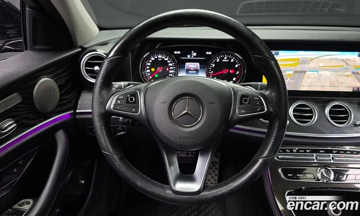 Mercedes-Benz E-Class 2017 2.0 автомат (гидро), фото 13
