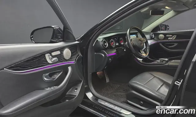 Mercedes-Benz E-Class 2017 2.0 автомат (гидро), миниатюра 10