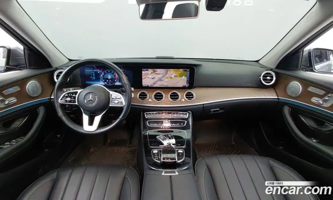 Mercedes-Benz E-Class 2019 2.0 автомат (гидро), фото 15 Mercedes-Benz E-Class 2019 2.0 автомат (гидро), фото 15