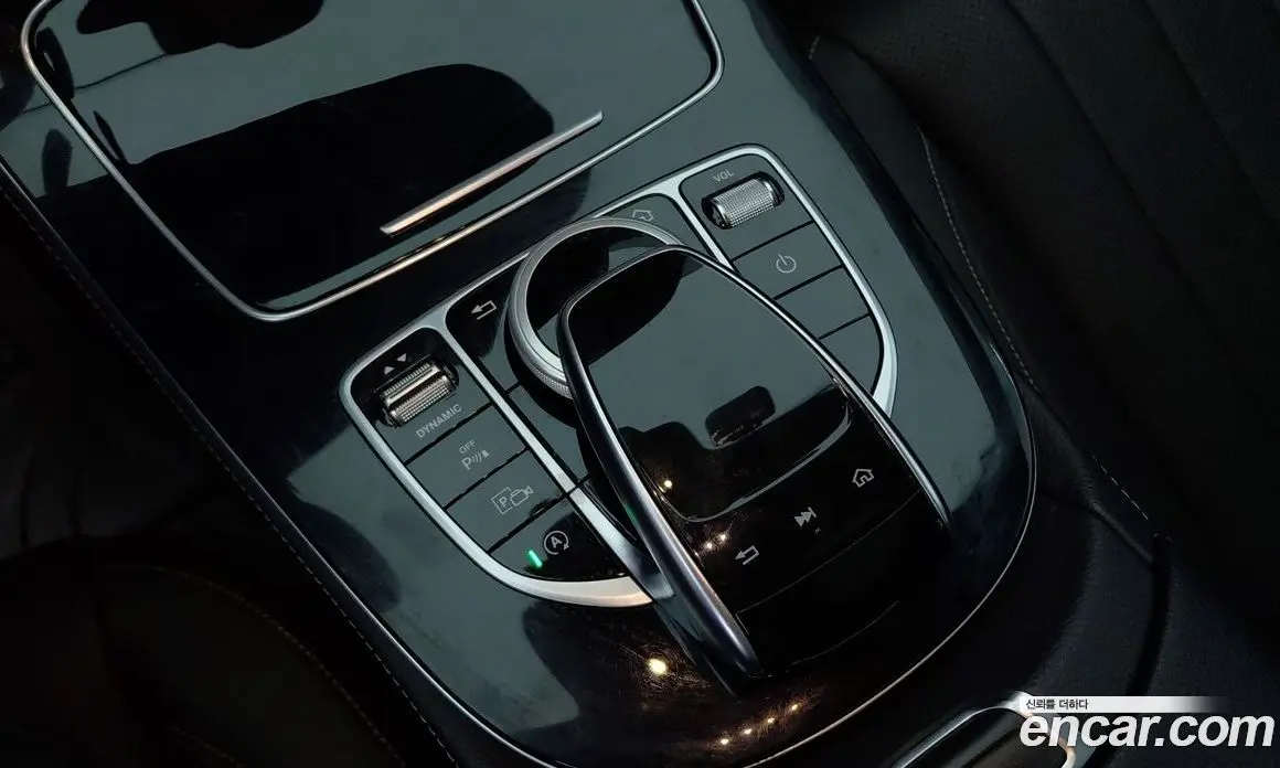 Mercedes-Benz E-Class 2019 2.0 автомат (гидро), фото 10 Mercedes-Benz E-Class 2019 2.0 автомат (гидро), фото 10