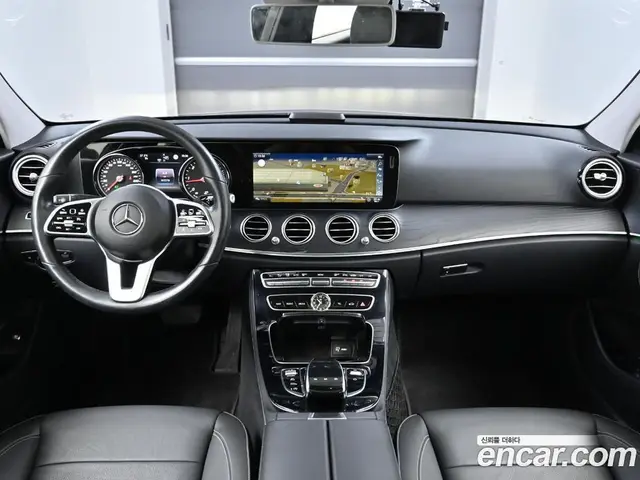Mercedes-Benz E-Class 2019 1.9 автомат (гидро), миниатюра 7