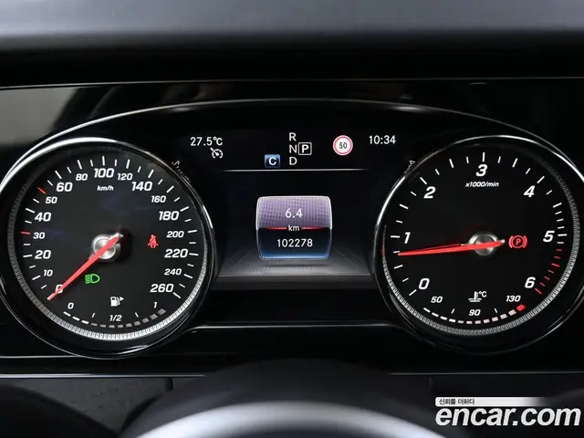 Mercedes-Benz E-Class 2019 1.9 автомат (гидро), миниатюра 8