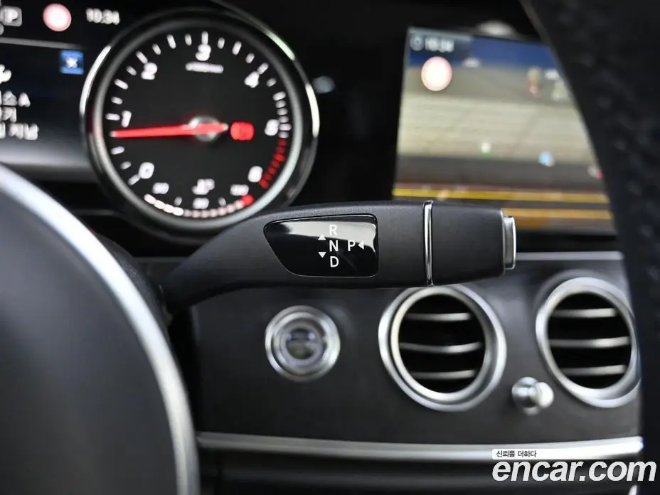 Mercedes-Benz E-Class 2019 1.9 автомат (гидро), фото 9
