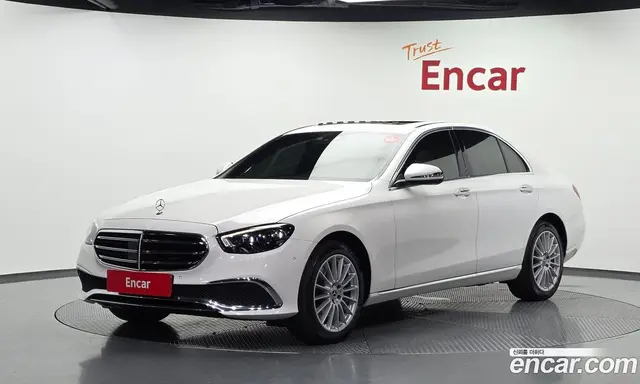 Mercedes-Benz E-Class, 2021, 118 944 км