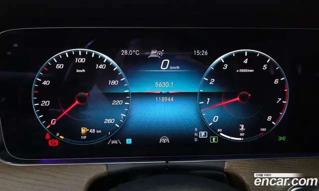 Mercedes-Benz E-Class 2021 2.0 автомат (гидро), миниатюра 11