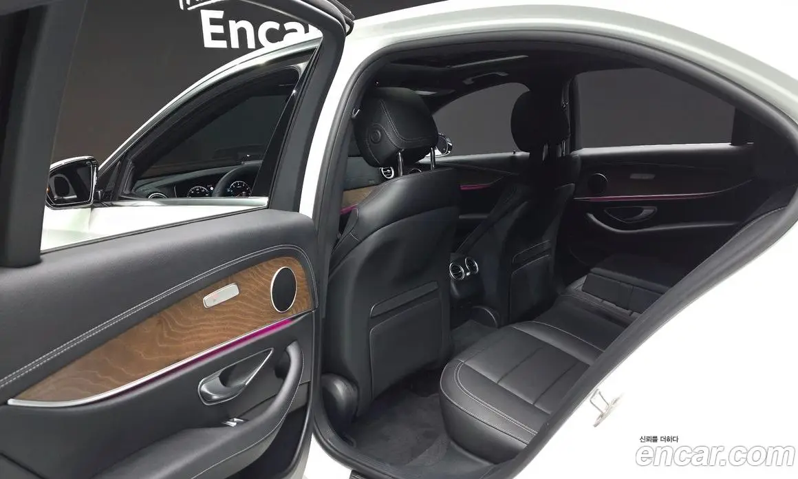 Mercedes-Benz E-Class 2023 2.0 автомат (гидро), фото 16 Mercedes-Benz E-Class 2023 2.0 автомат (гидро), фото 16