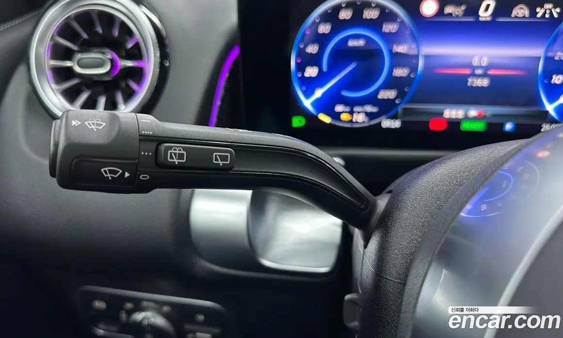 Mercedes-Benz EQB 2025 автомат (гидро), фото 18