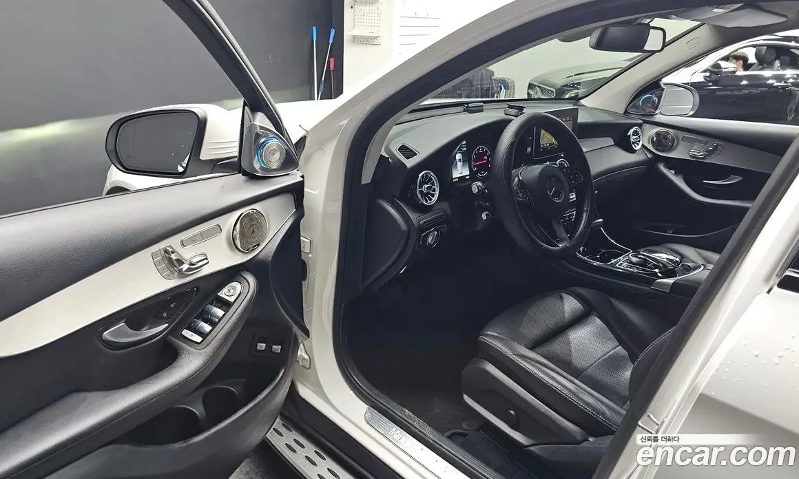 Mercedes-Benz GLC-Class 2018 2.0 автомат (гидро), фото 13