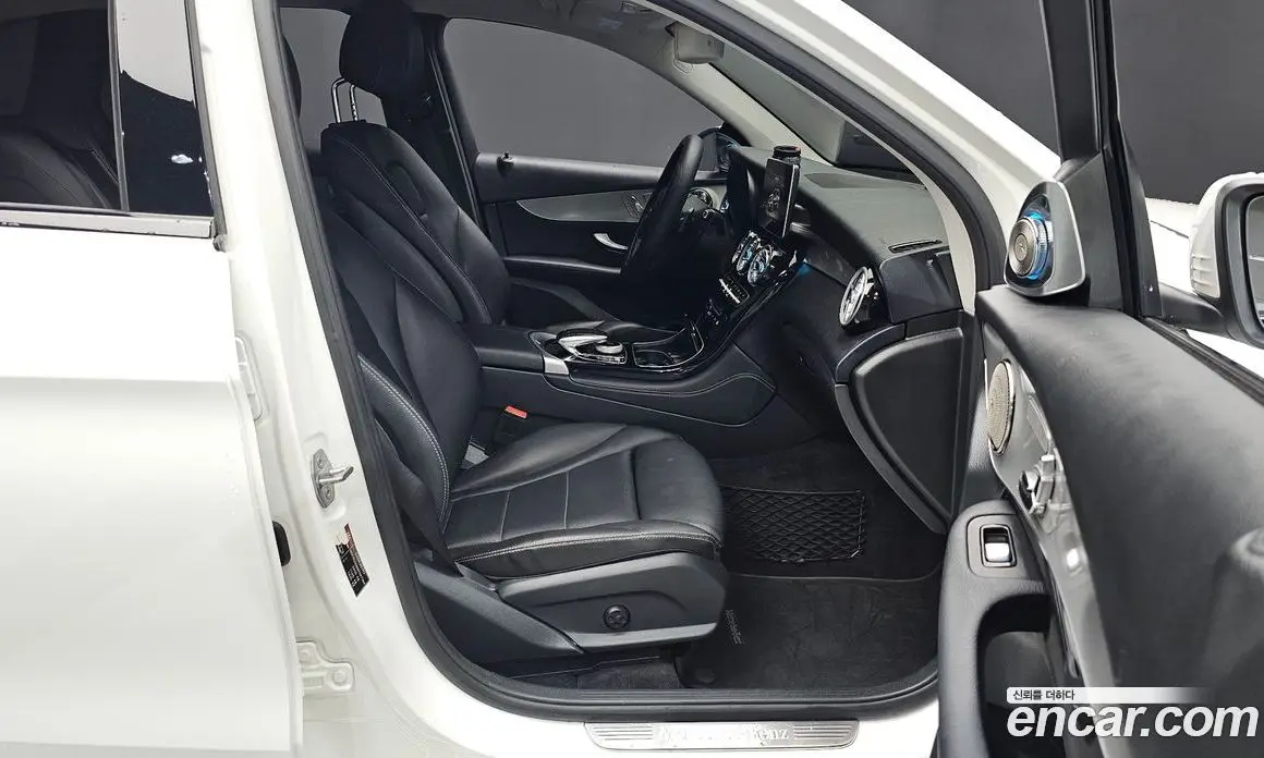 Mercedes-Benz GLC-Class 2018 2.0 автомат (гидро), фото 16