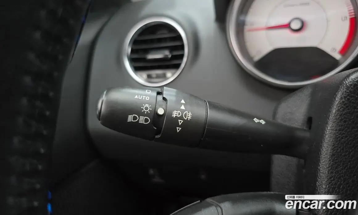 Peugeot 308 2013 2.0 автомат (гидро), фото 17