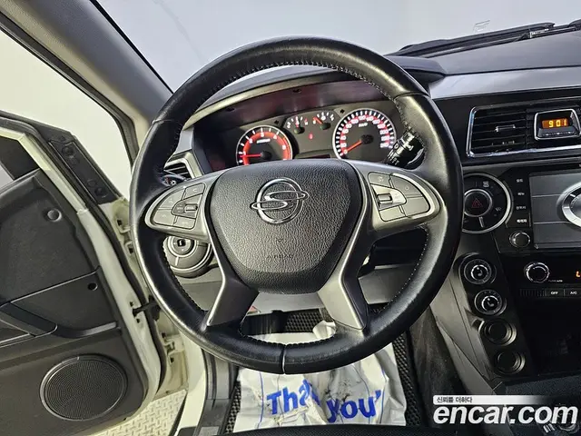 SsangYong Korando 2017 2.2 автомат (гидро), миниатюра 12