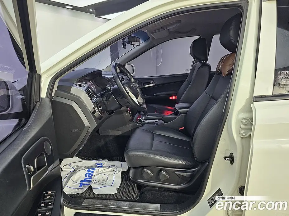 SsangYong Korando 2017 2.2 автомат (гидро), фото 8