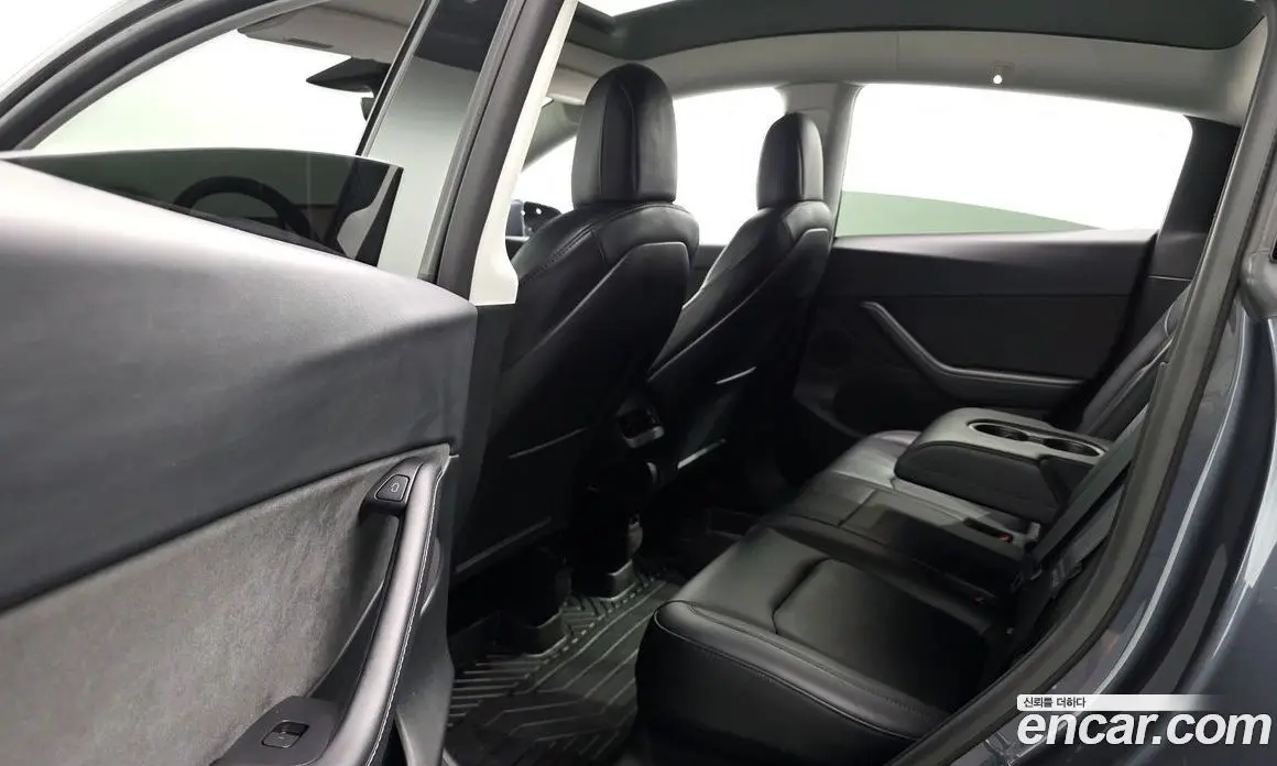 Tesla Model Y 2022 0.2 автомат (гидро), фото 11 Tesla Model Y 2022 0.2 автомат (гидро), фото 11