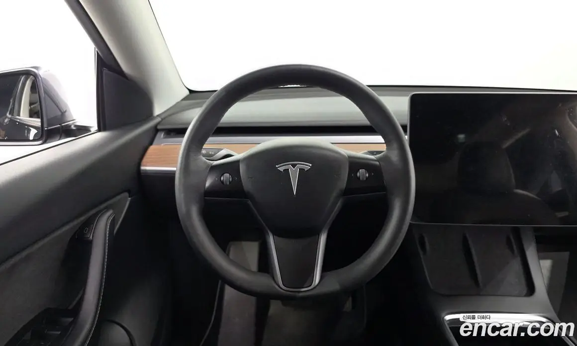 Tesla Model Y 2022 0.2 автомат (гидро), фото 12 Tesla Model Y 2022 0.2 автомат (гидро), фото 12