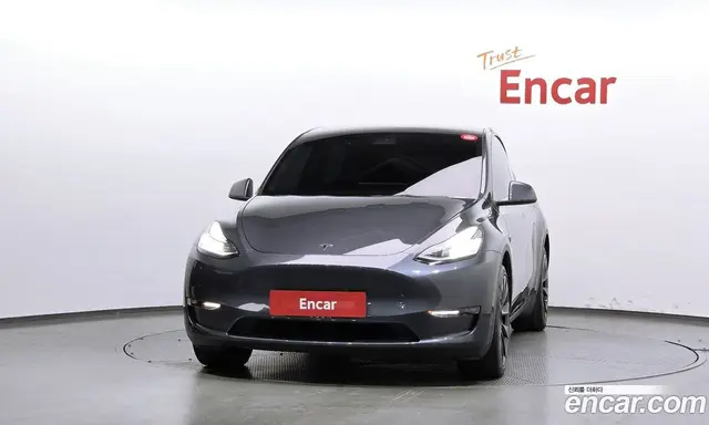Tesla Model Y 2022 0.2 автомат (гидро), миниатюра 3 Tesla Model Y 2022 0.2 автомат (гидро), миниатюра 3