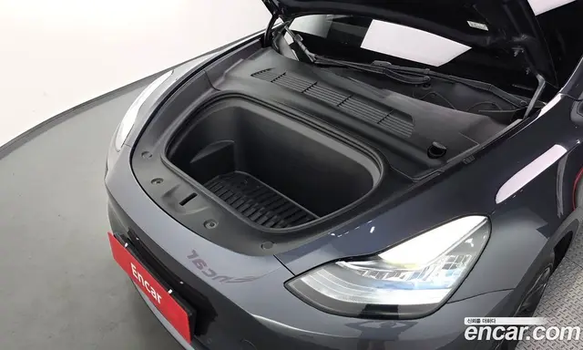 Tesla Model Y 2022 0.2 автомат (гидро), миниатюра 6 Tesla Model Y 2022 0.2 автомат (гидро), миниатюра 6