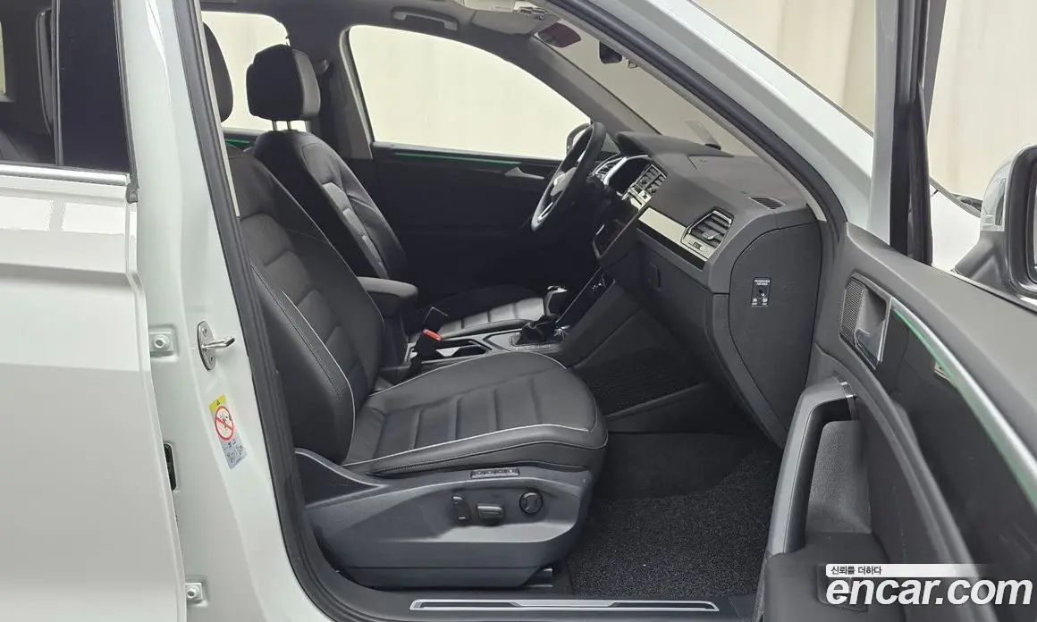 Volkswagen Tiguan 2024 2.0 автомат (гидро), фото 15