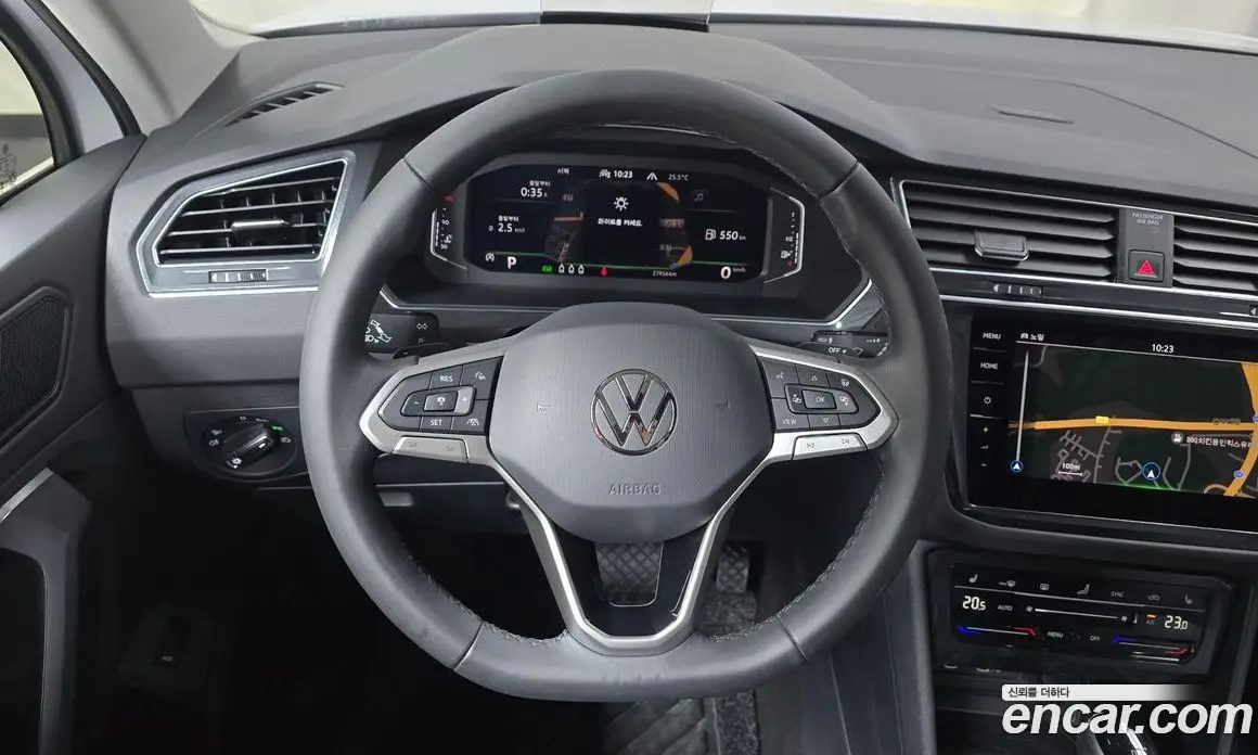 Volkswagen Tiguan 2024 2.0 автомат (гидро), фото 17