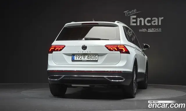 Volkswagen Tiguan 2024 2.0 автомат (гидро), миниатюра 3