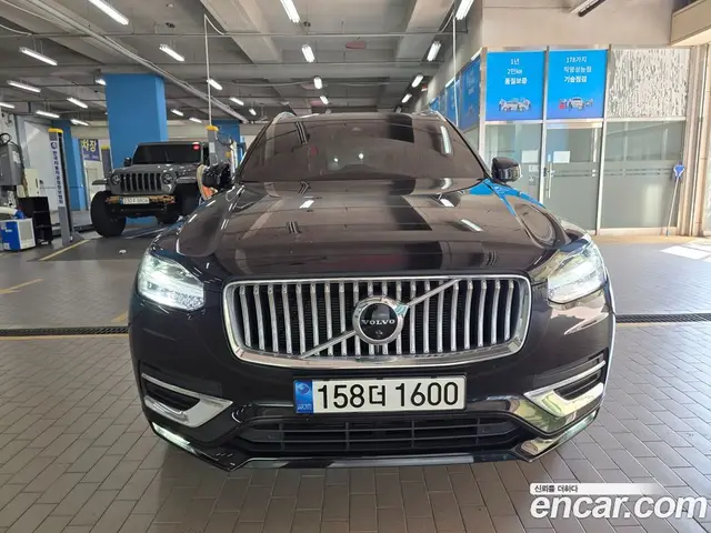 Volvo XC90 2021 2.0 автомат (гидро), миниатюра 2