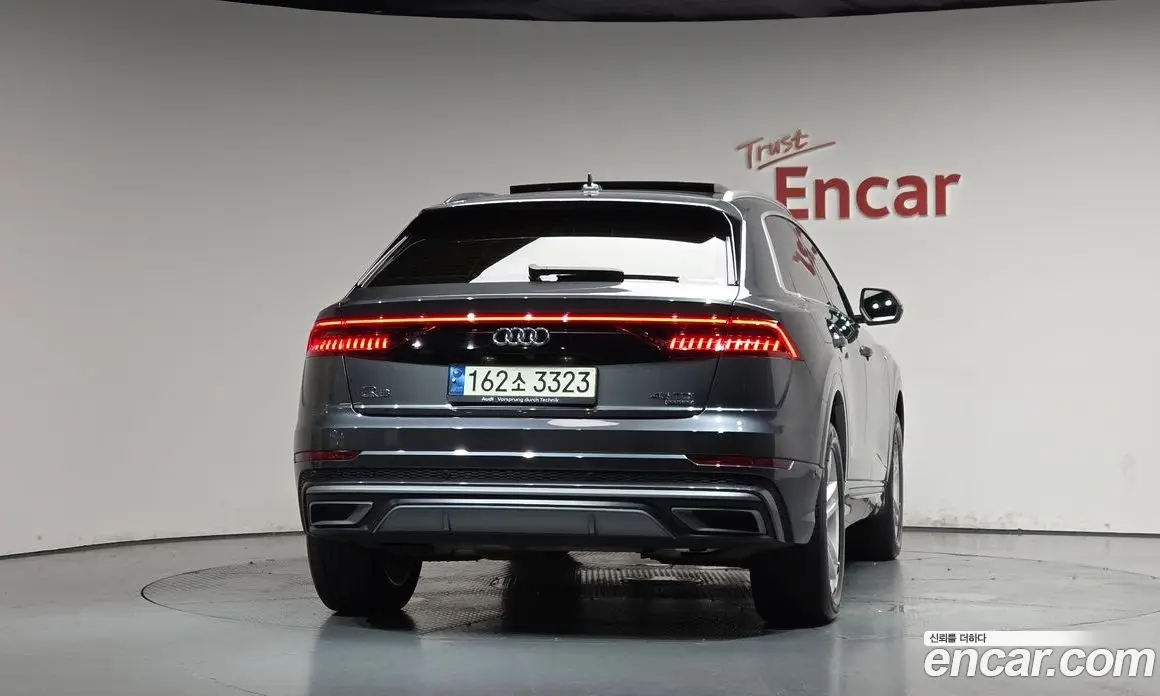 Audi Q8 2021 3.0 автомат (гидро), фото 3